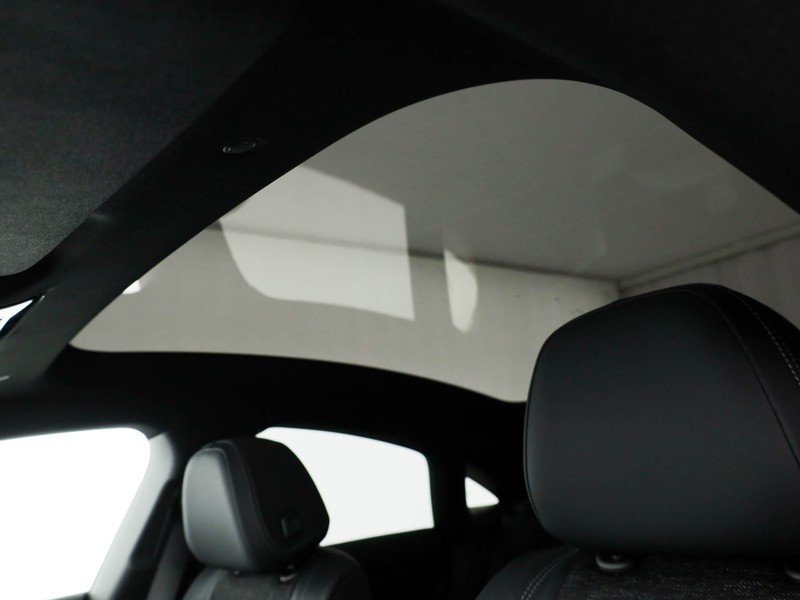 Mercedes CLA Coupè 180 amg line premium auto ibrido bianco