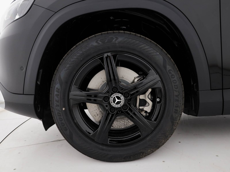 Mercedes GLB eq 250+ advanced plus elettrica nero