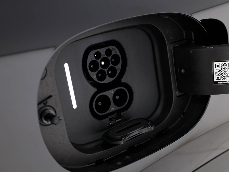 Mercedes GLB eq 250+ advanced plus elettrica nero