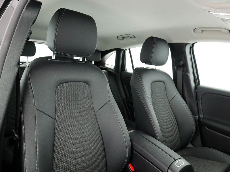 Mercedes GLA 250 e phev advanced auto ibrido nero