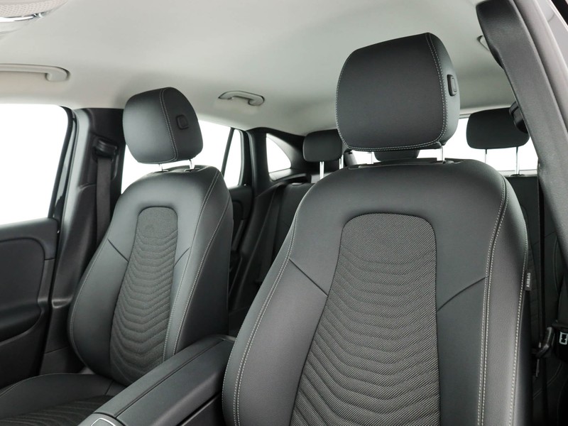 Mercedes GLA 250 e phev advanced auto ibrido nero