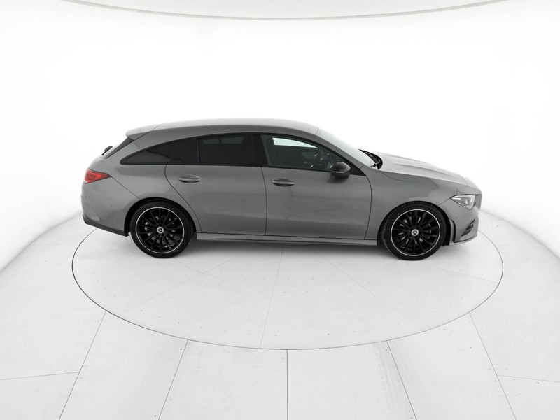Mercedes CLA Shooting Brake  200 d premium auto diesel grigio