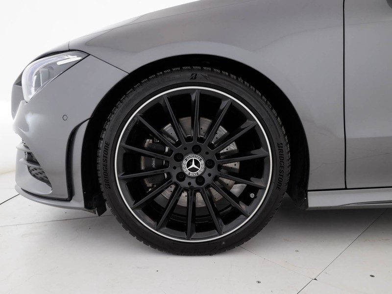 Mercedes CLA Shooting Brake  200 d premium auto diesel grigio