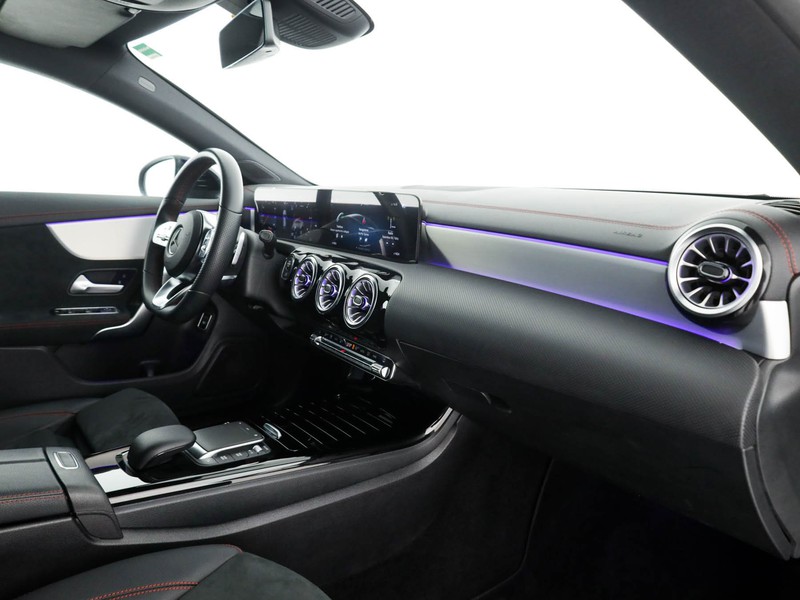 Mercedes CLA Shooting Brake  200 d premium auto diesel grigio