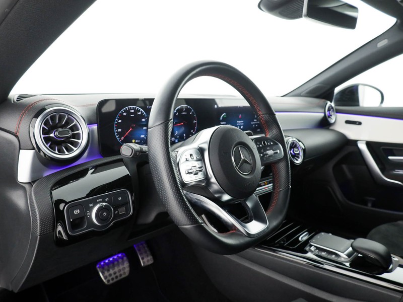 Mercedes CLA Shooting Brake  200 d premium auto diesel grigio
