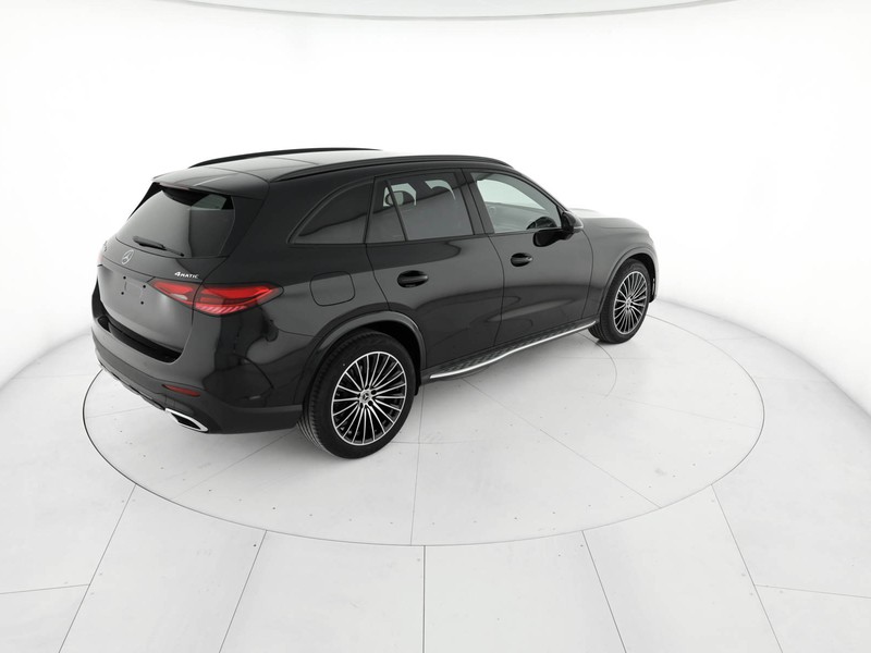 Mercedes GLC 220 d 4MATIC  nero