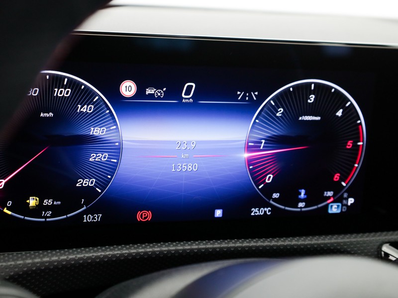 Mercedes CLA Shooting Brake  200 d amg line advanced plus auto diesel nero