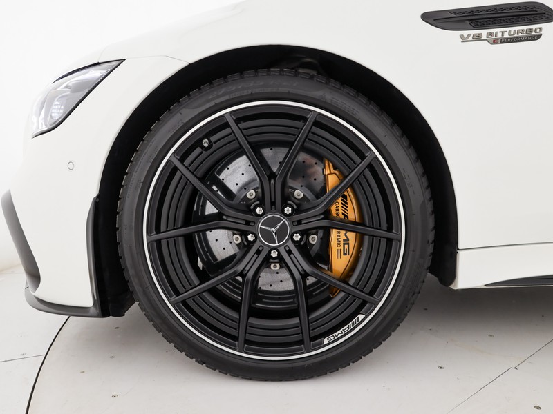 AMG GT-4 coupe 63 s e-performance premium plus 4matic+ auto ibrido bianco