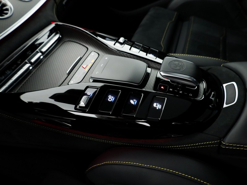 AMG GT-4 coupe 63 s e-performance premium plus 4matic+ auto ibrido bianco