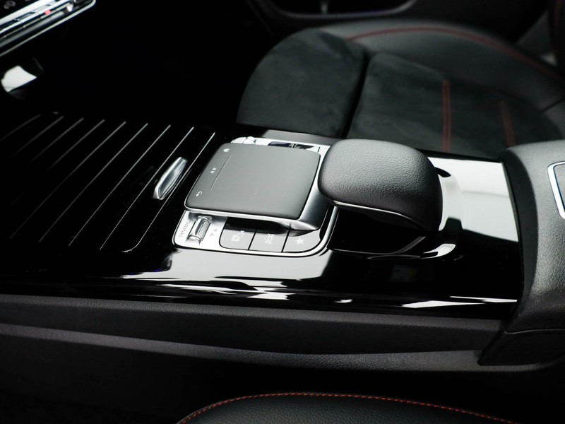 Mercedes CLA Coupè coupe 200 premium auto benzina nero