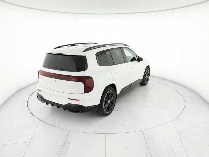 Mercedes GLB - foto 3