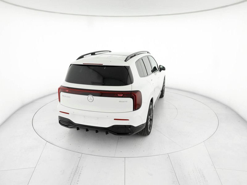 Mercedes GLB 220 4MATIC IBRIDA  bianco