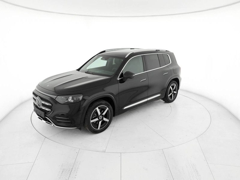 Mercedes GLB - foto 2