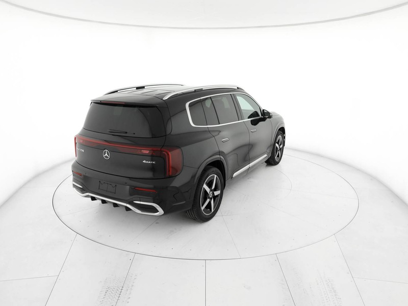 Mercedes GLB - foto 4