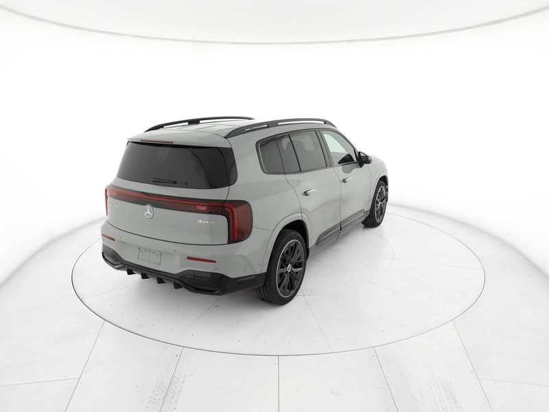 Mercedes GLB - foto 3