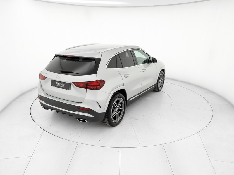 Mercedes GLA 200 d amg line advanced plus auto diesel argento