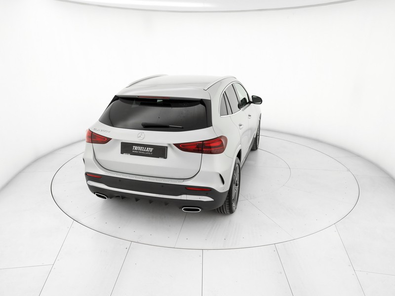 Mercedes GLA 200 d amg line advanced plus auto diesel argento