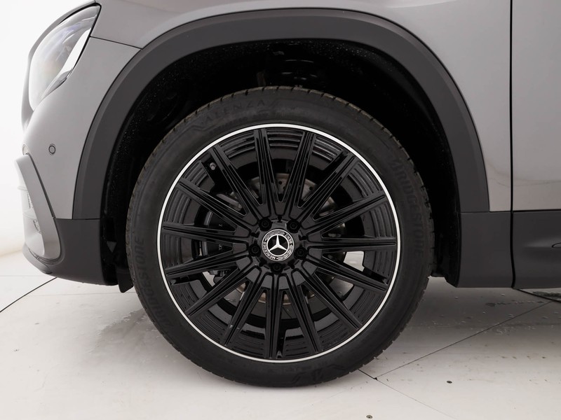 Mercedes GLB 180 d amg line advanced plus auto 7p.ti diesel grigio