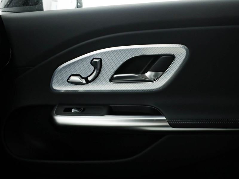 Mercedes CLA Coupè 200 amg line premium 4matic auto ibrido bianco