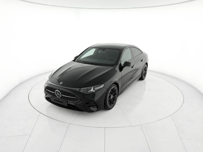 Mercedes CLA Coupè 180 amg line premium auto ibrido nero