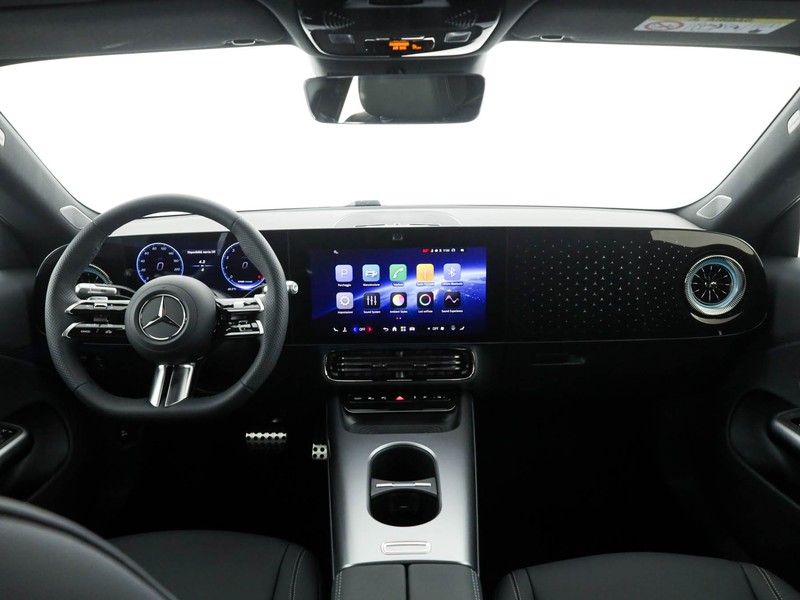 Mercedes CLA Coupè 180 amg line advanced plus auto ibrido nero