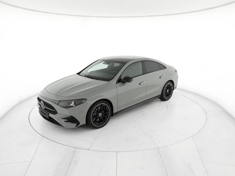 Mercedes CLA Coupè 200 amg line premium 4matic auto ibrido nero