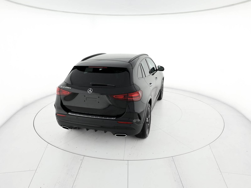 Mercedes GLA 200 d amg line extra auto diesel nero