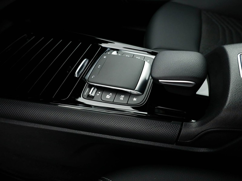 Mercedes GLB 200 d sport auto diesel nero