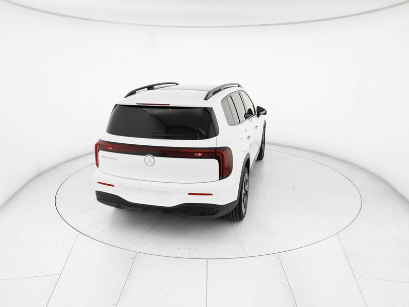 Mercedes GLB eq 250+ advanced plus elettrica bianco