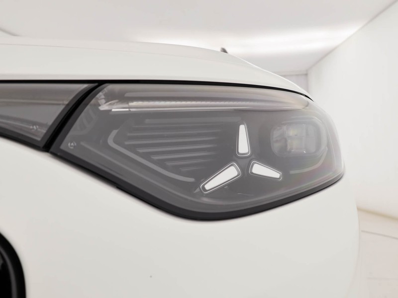 Mercedes GLB eq 250+ advanced plus elettrica bianco