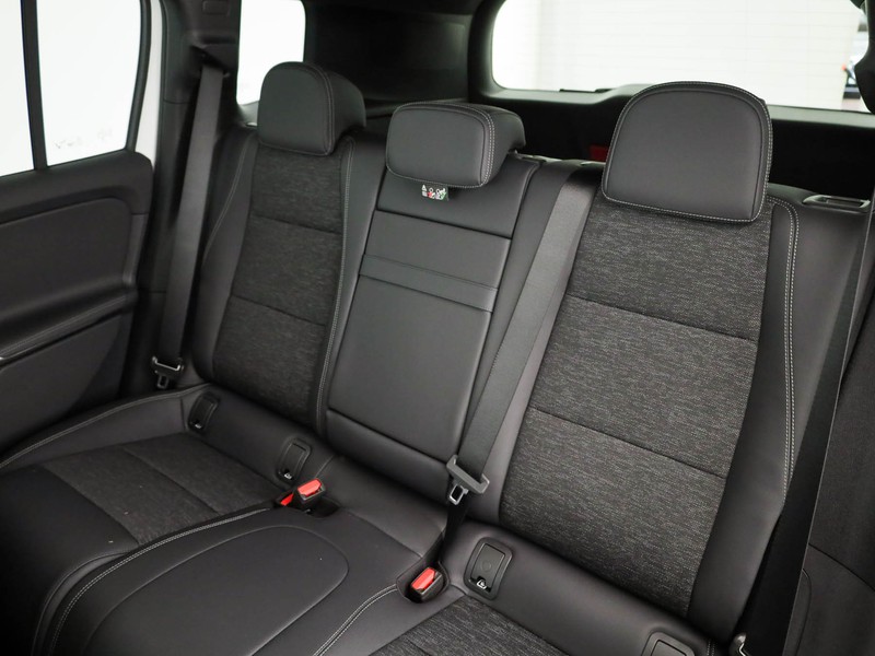 Mercedes GLB eq 250+ advanced plus elettrica bianco
