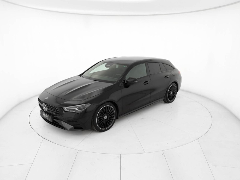 Mercedes CLA Shooting Brake  200 d amg line advanced plus auto diesel nero