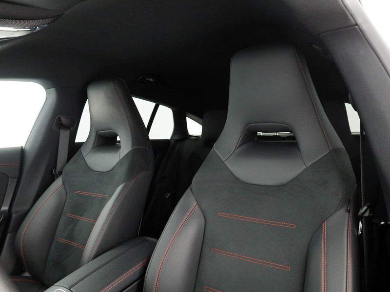Mercedes CLA Shooting Brake  200 d amg line advanced plus auto diesel nero