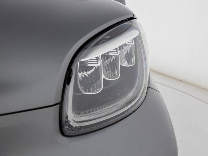 Smart Fortwo eq 25° anniversary 22kw elettrica grigio