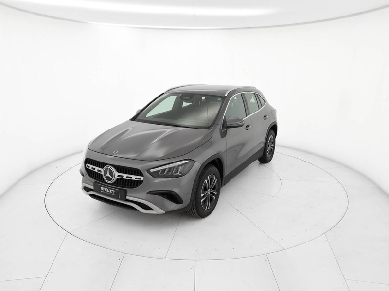 Mercedes GLA 180 d advanced auto diesel grigio