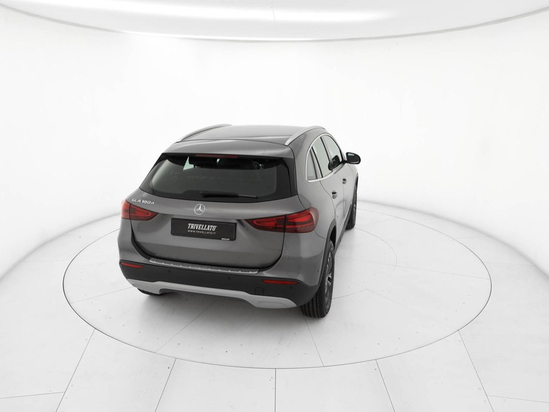 Mercedes GLA 180 d advanced auto diesel grigio