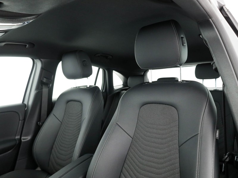 Mercedes GLA 180 d advanced auto diesel grigio