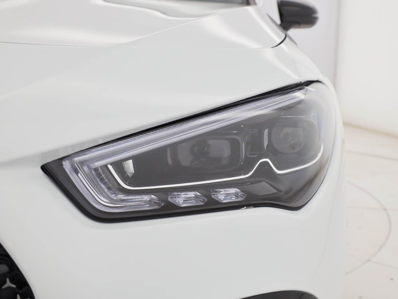 Mercedes CLA Coupè coupe 200 d amg line advanced plus auto diesel bianco