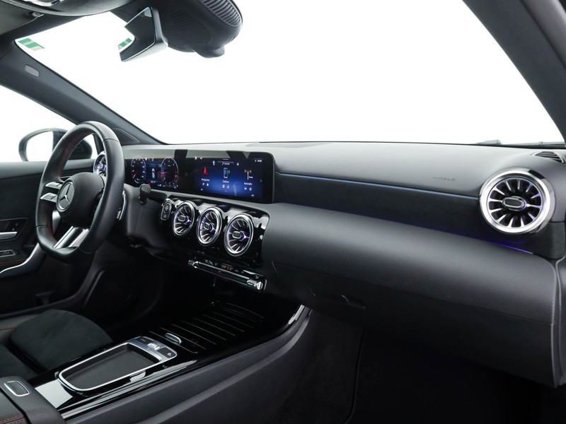 Mercedes Classe A 180 d amg line advanced plus auto diesel nero