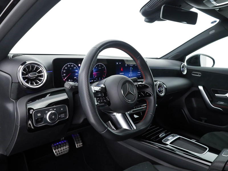 Mercedes Classe A 180 d amg line advanced plus auto diesel nero