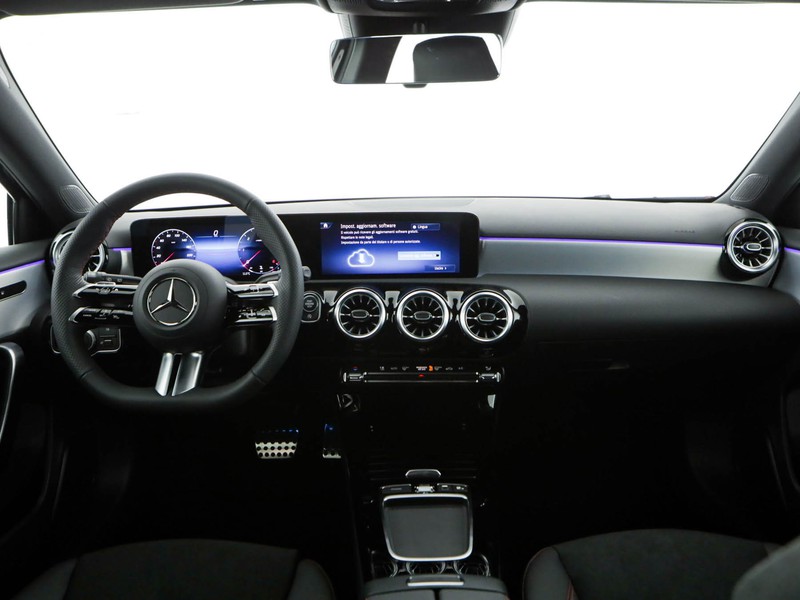 Mercedes Classe A A 180 d AMG Line Advanced Plus auto diesel nero