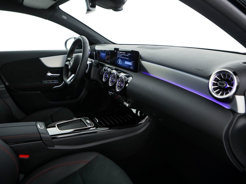 Mercedes Classe A A 180 d AMG Line Advanced Plus auto diesel nero