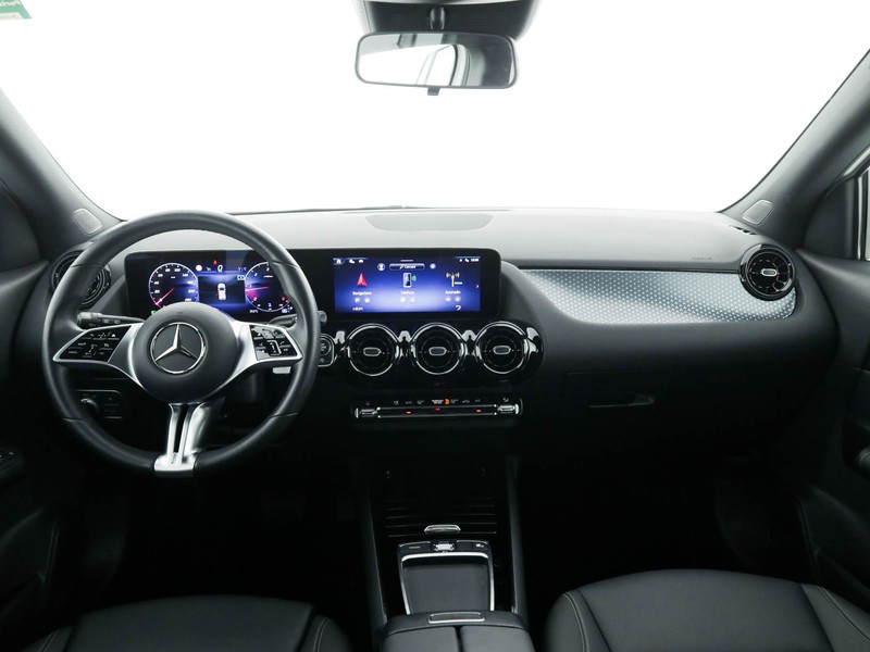 Mercedes GLA 180 d executive auto diesel bianco