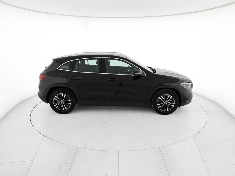 Mercedes GLA 180 d executive auto diesel nero