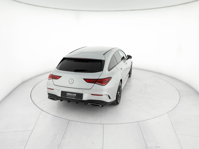 Mercedes CLA Shooting Brake  200 d premium auto diesel bianco