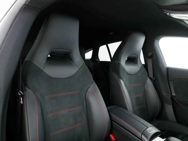 Mercedes CLA Shooting Brake  200 d premium auto diesel bianco