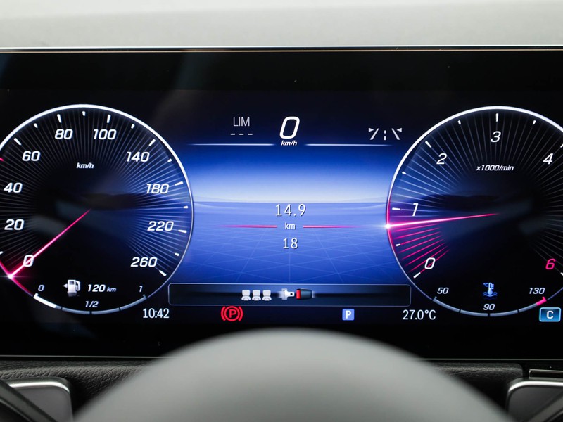Mercedes GLB 200 d amg line advanced plus auto diesel bianco