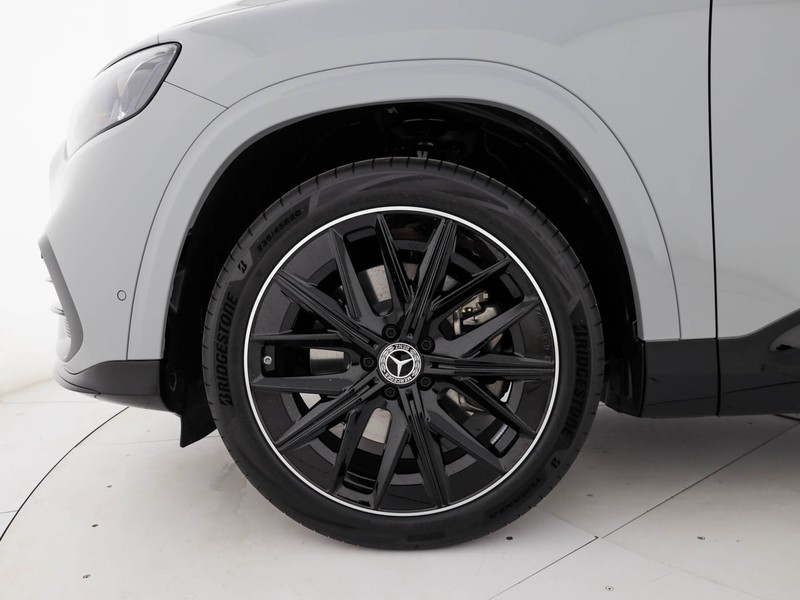 Mercedes GLB eq 250+ amg line advanced plus elettrica grigio