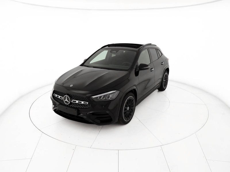 Mercedes GLA 200 d amg line extra auto diesel nero