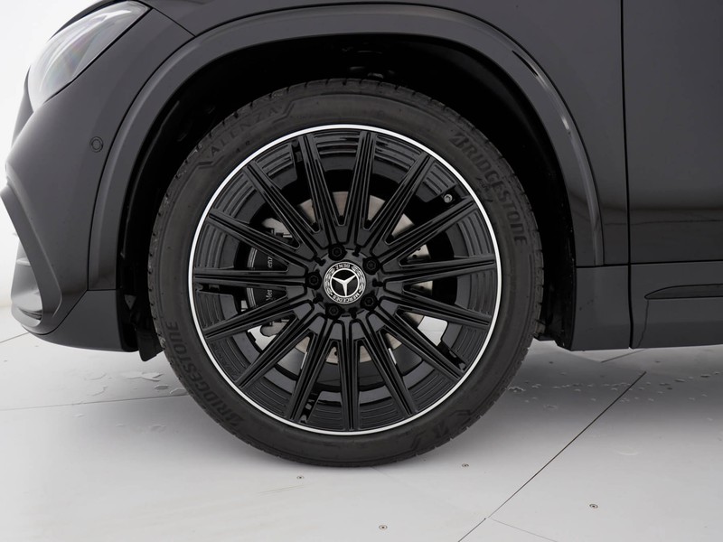 Mercedes GLA 200 d amg line extra auto diesel nero